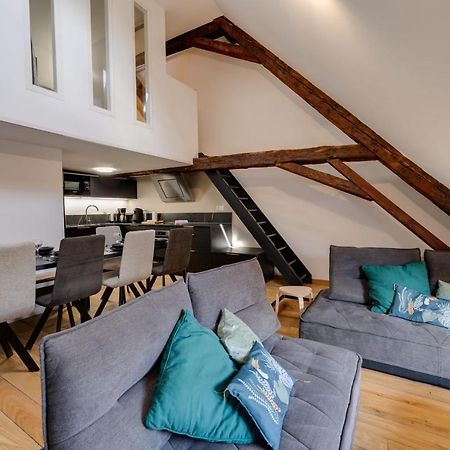 Le Septqatre - Grand Triplex Au Coeur De La Vieille Ville Annecy Exteriér fotografie