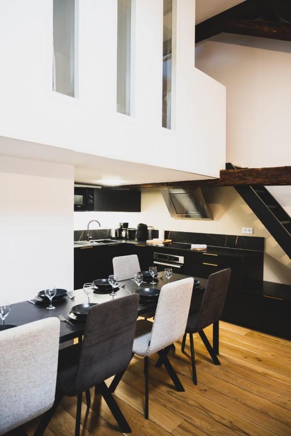Le Septqatre - Grand Triplex Au Coeur De La Vieille Ville Annecy Exteriér fotografie